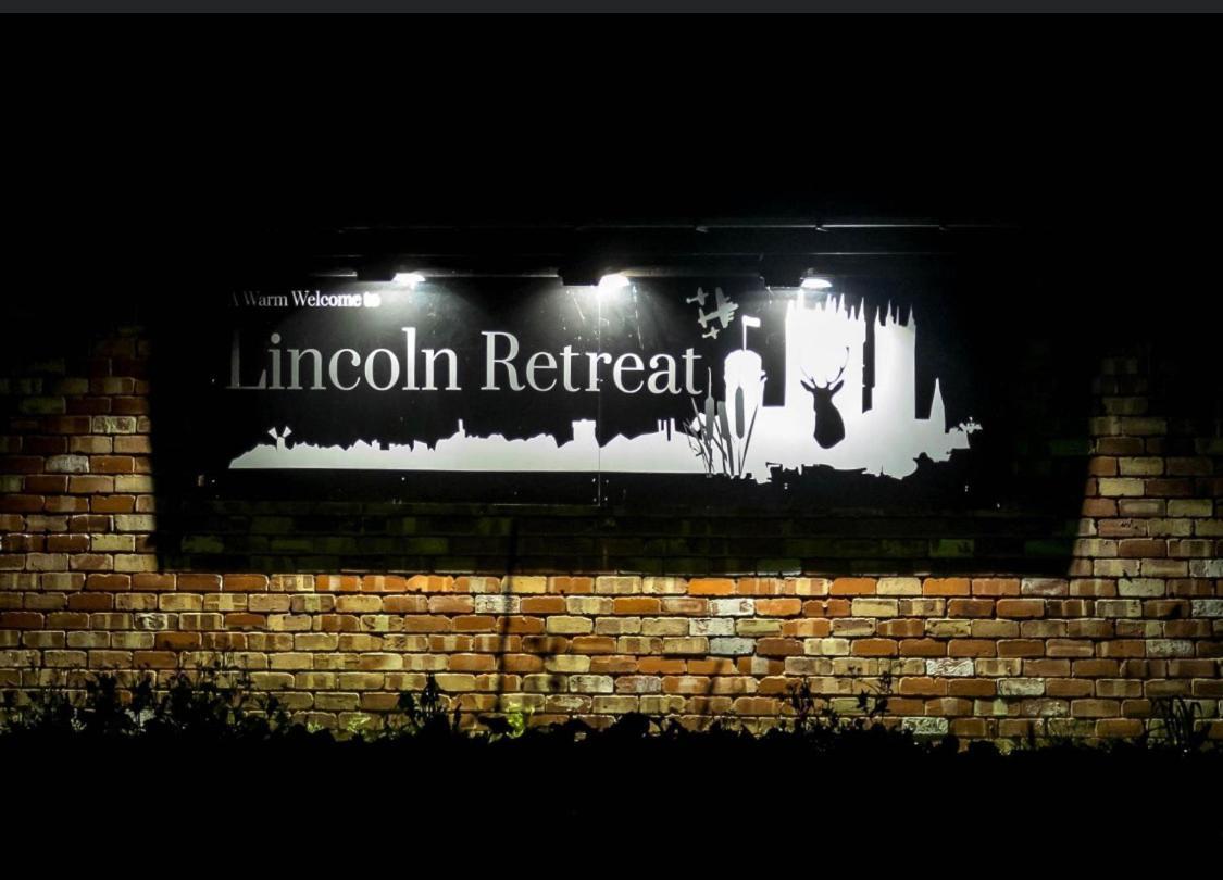 Lincoln Holiday Retreat View With Private Hot Tub Bagian luar foto